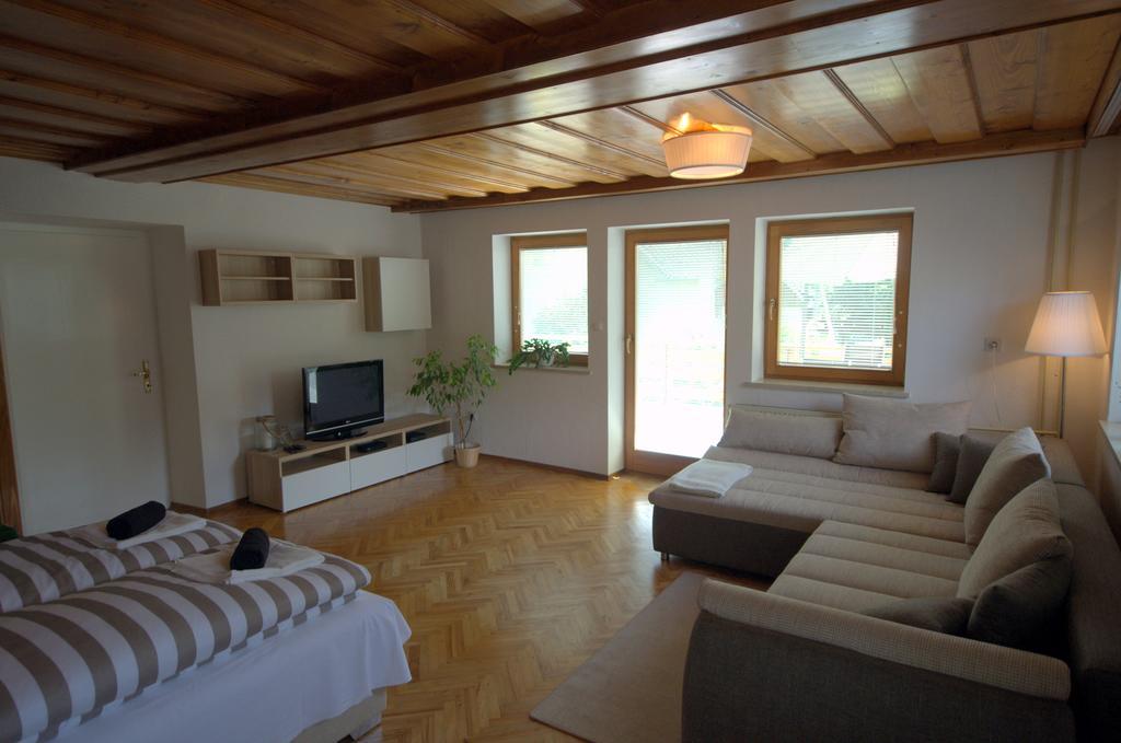Anna'S House Apartman Bled Kültér fotó